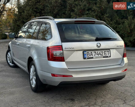 Сірий Шкода Октавія, об'ємом двигуна 1.6 л та пробігом 180 тис. км за 10399 $, фото 12 на Automoto.ua