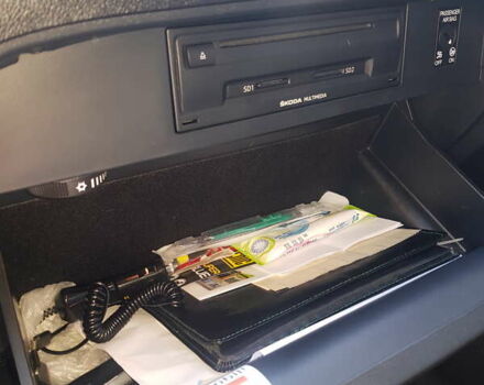 Серый Шкода Октавия, объемом двигателя 2 л и пробегом 276 тыс. км за 13700 $, фото 17 на Automoto.ua