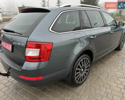 Серый Шкода Октавия, объемом двигателя 2 л и пробегом 229 тыс. км за 11750 $, фото 3 на Automoto.ua