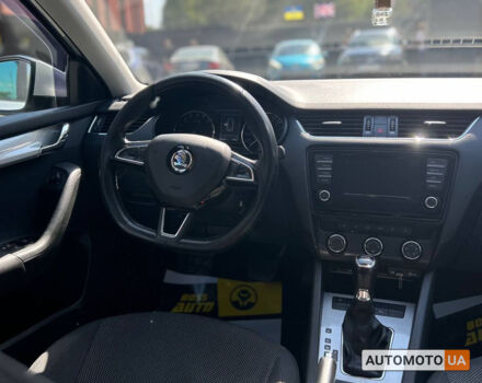 Серый Шкода Октавия, объемом двигателя 1.6 л и пробегом 299 тыс. км за 11000 $, фото 16 на Automoto.ua