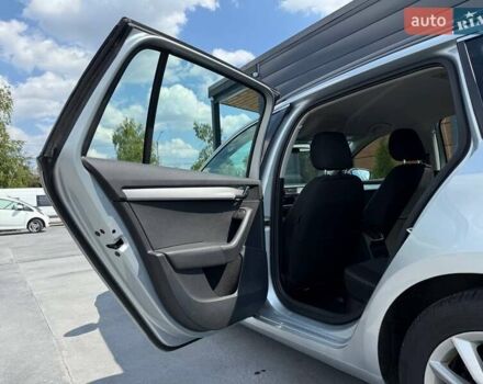 Серый Шкода Октавия, объемом двигателя 1.6 л и пробегом 293 тыс. км за 9796 $, фото 33 на Automoto.ua