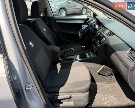 Серый Шкода Октавия, объемом двигателя 1.6 л и пробегом 293 тыс. км за 9796 $, фото 47 на Automoto.ua