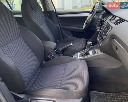 Сірий Шкода Октавія, об'ємом двигуна 1.6 л та пробігом 173 тис. км за 13500 $, фото 26 на Automoto.ua