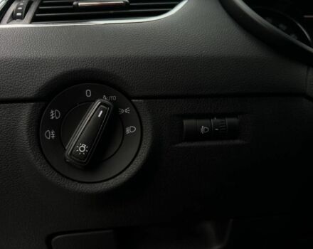 Серый Шкода Октавия, объемом двигателя 2 л и пробегом 239 тыс. км за 12500 $, фото 14 на Automoto.ua