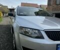 Серый Шкода Октавия, объемом двигателя 1.6 л и пробегом 304 тыс. км за 10500 $, фото 1 на Automoto.ua