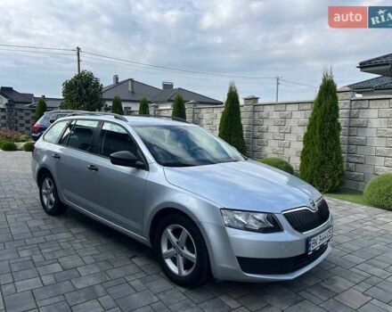 Серый Шкода Октавия, объемом двигателя 1.6 л и пробегом 182 тыс. км за 10200 $, фото 2 на Automoto.ua