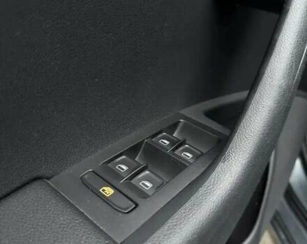 Серый Шкода Октавия, объемом двигателя 2 л и пробегом 284 тыс. км за 11800 $, фото 8 на Automoto.ua