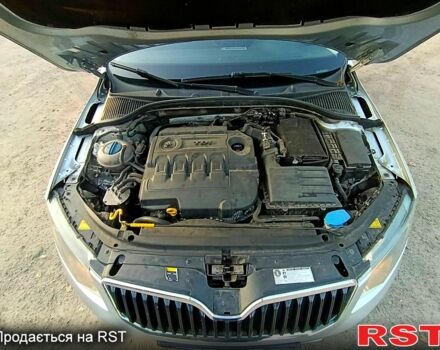 Серый Шкода Октавия, объемом двигателя 1.6 л и пробегом 350 тыс. км за 8999 $, фото 4 на Automoto.ua