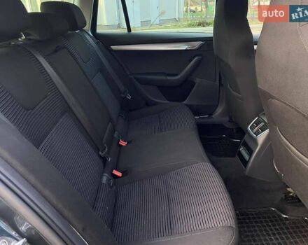 Сірий Шкода Октавія, об'ємом двигуна 1.6 л та пробігом 173 тис. км за 13500 $, фото 24 на Automoto.ua