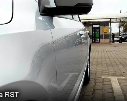 Серый Шкода Октавия, объемом двигателя 2 л и пробегом 239 тыс. км за 12500 $, фото 5 на Automoto.ua