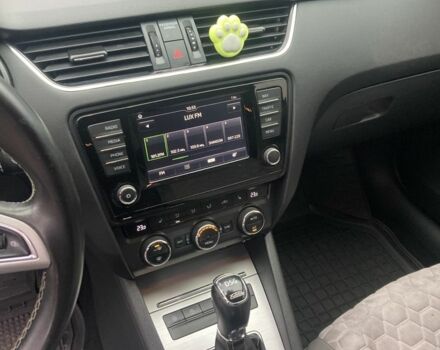 Серый Шкода Октавия, объемом двигателя 2 л и пробегом 269 тыс. км за 13300 $, фото 11 на Automoto.ua