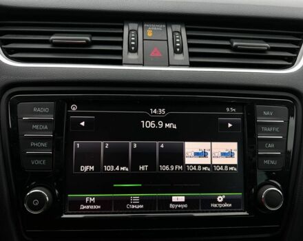 Серый Шкода Октавия, объемом двигателя 2 л и пробегом 239 тыс. км за 12500 $, фото 11 на Automoto.ua