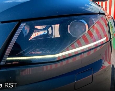 Серый Шкода Октавия, объемом двигателя 2 л и пробегом 229 тыс. км за 15400 $, фото 4 на Automoto.ua