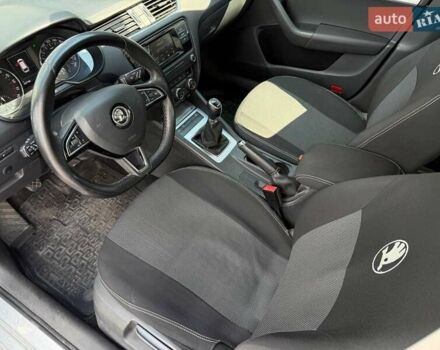 Серый Шкода Октавия, объемом двигателя 1.6 л и пробегом 293 тыс. км за 9796 $, фото 23 на Automoto.ua