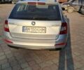 Сірий Шкода Октавія, об'ємом двигуна 2 л та пробігом 315 тис. км за 11950 $, фото 11 на Automoto.ua