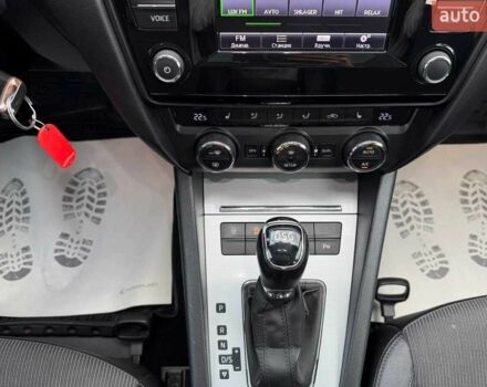 Сірий Шкода Октавія, об'ємом двигуна 2 л та пробігом 252 тис. км за 13800 $, фото 5 на Automoto.ua