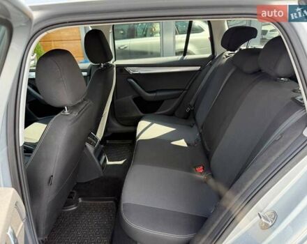 Серый Шкода Октавия, объемом двигателя 1.6 л и пробегом 293 тыс. км за 9796 $, фото 37 на Automoto.ua