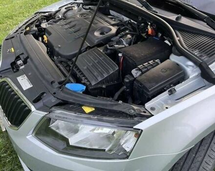 Шкода Октавія 2015 у Карловке на Automoto.ua Сірий Шкода Октавія, об'ємом двигуна 1.6 л та пробігом 286 тис. км за 11700 $, фото 11 на Automoto.ua
