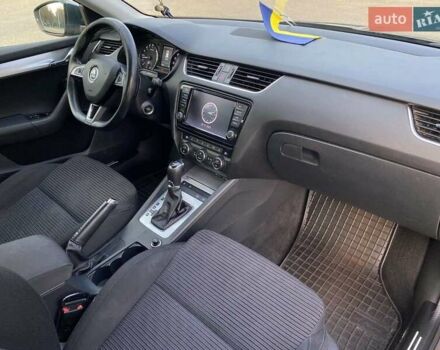 Сірий Шкода Октавія, об'ємом двигуна 1.6 л та пробігом 173 тис. км за 13500 $, фото 27 на Automoto.ua