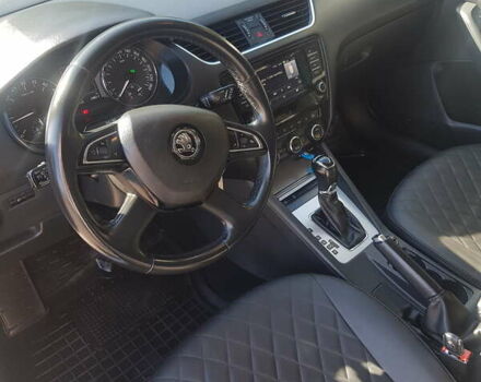 Серый Шкода Октавия, объемом двигателя 2 л и пробегом 276 тыс. км за 13700 $, фото 24 на Automoto.ua