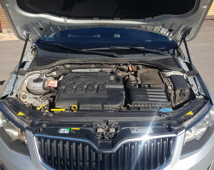 Серый Шкода Октавия, объемом двигателя 2 л и пробегом 276 тыс. км за 13700 $, фото 15 на Automoto.ua