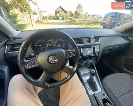 Серый Шкода Октавия, объемом двигателя 1.6 л и пробегом 315 тыс. км за 11700 $, фото 42 на Automoto.ua