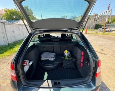 Сірий Шкода Октавія, об'ємом двигуна 2 л та пробігом 300 тис. км за 13000 $, фото 6 на Automoto.ua