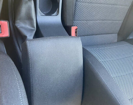 Серый Шкода Октавия, объемом двигателя 1.6 л и пробегом 315 тыс. км за 11700 $, фото 39 на Automoto.ua