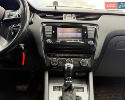 Серый Шкода Октавия, объемом двигателя 1.97 л и пробегом 252 тыс. км за 14200 $, фото 16 на Automoto.ua