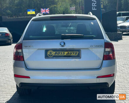 Серый Шкода Октавия, объемом двигателя 1.6 л и пробегом 299 тыс. км за 11000 $, фото 4 на Automoto.ua