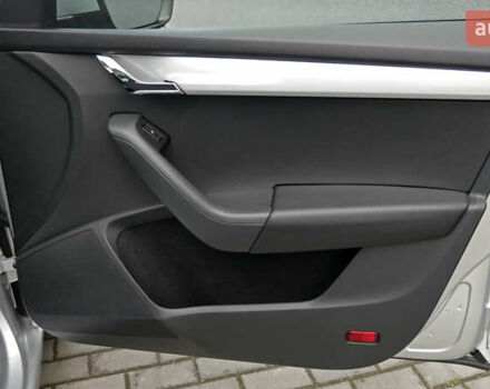 Серый Шкода Октавия, объемом двигателя 1.6 л и пробегом 256 тыс. км за 11700 $, фото 43 на Automoto.ua