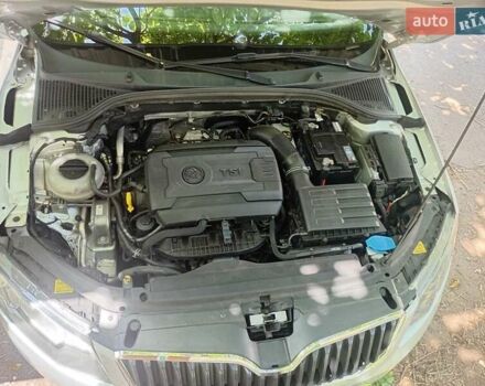 Сірий Шкода Октавія, об'ємом двигуна 1.8 л та пробігом 200 тис. км за 11000 $, фото 10 на Automoto.ua