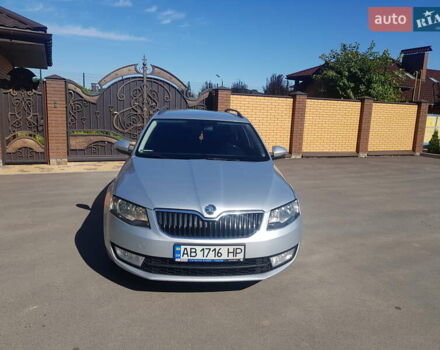 Серый Шкода Октавия, объемом двигателя 2 л и пробегом 276 тыс. км за 13700 $, фото 35 на Automoto.ua
