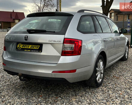 Серый Шкода Октавия, объемом двигателя 1.6 л и пробегом 305 тыс. км за 11600 $, фото 4 на Automoto.ua