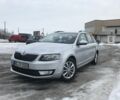 Серый Шкода Октавия, объемом двигателя 1.6 л и пробегом 217 тыс. км за 11000 $, фото 1 на Automoto.ua