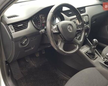 Шкода Октавія 2015 у Коломые на Automoto.ua Сірий Шкода Октавія, об'ємом двигуна 1.6 л та пробігом 345 тис. км за 8799 $, фото 17 на Automoto.ua