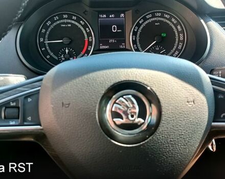 Серый Шкода Октавия, объемом двигателя 2 л и пробегом 229 тыс. км за 15400 $, фото 5 на Automoto.ua