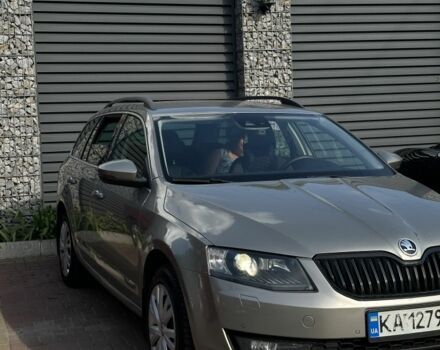 Сірий Шкода Октавія, об'ємом двигуна 2 л та пробігом 270 тис. км за 9900 $, фото 21 на Automoto.ua