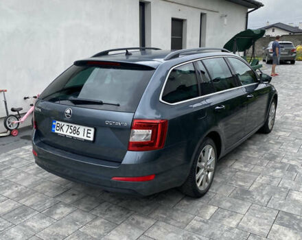 Серый Шкода Октавия, объемом двигателя 1.97 л и пробегом 230 тыс. км за 15000 $, фото 3 на Automoto.ua