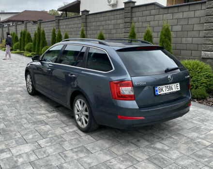 Серый Шкода Октавия, объемом двигателя 1.97 л и пробегом 230 тыс. км за 15000 $, фото 4 на Automoto.ua