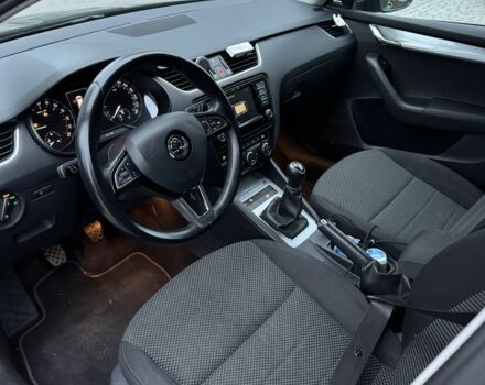 Серый Шкода Октавия, объемом двигателя 1.6 л и пробегом 275 тыс. км за 10200 $, фото 12 на Automoto.ua