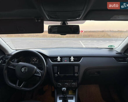 Серый Шкода Октавия, объемом двигателя 1.6 л и пробегом 225 тыс. км за 11700 $, фото 11 на Automoto.ua