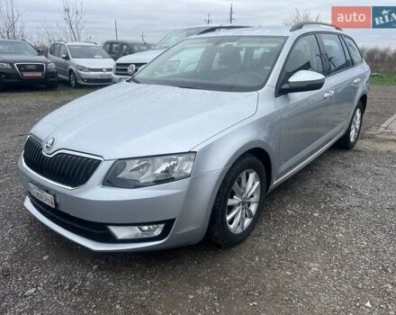 Серый Шкода Октавия, объемом двигателя 1.6 л и пробегом 215 тыс. км за 11400 $, фото 1 на Automoto.ua