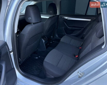 Серый Шкода Октавия, объемом двигателя 1.8 л и пробегом 236 тыс. км за 12700 $, фото 54 на Automoto.ua