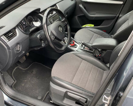 Серый Шкода Октавия, объемом двигателя 1.97 л и пробегом 230 тыс. км за 15000 $, фото 7 на Automoto.ua