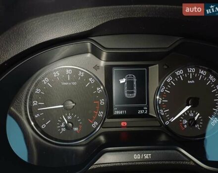 Серый Шкода Октавия, объемом двигателя 1.6 л и пробегом 287 тыс. км за 11300 $, фото 10 на Automoto.ua