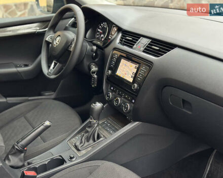 Серый Шкода Октавия, объемом двигателя 2 л и пробегом 262 тыс. км за 15750 $, фото 27 на Automoto.ua