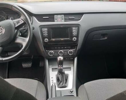 Серый Шкода Октавия, объемом двигателя 1.6 л и пробегом 230 тыс. км за 10550 $, фото 10 на Automoto.ua