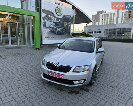 Сірий Шкода Октавія, об'ємом двигуна 2 л та пробігом 225 тис. км за 14200 $, фото 11 на Automoto.ua