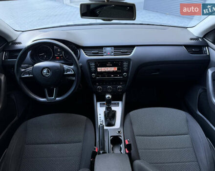 Серый Шкода Октавия, объемом двигателя 1.8 л и пробегом 236 тыс. км за 12700 $, фото 35 на Automoto.ua
